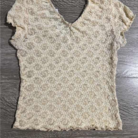 Cocomo Cream Lace Blouse - Picture 5 of 5